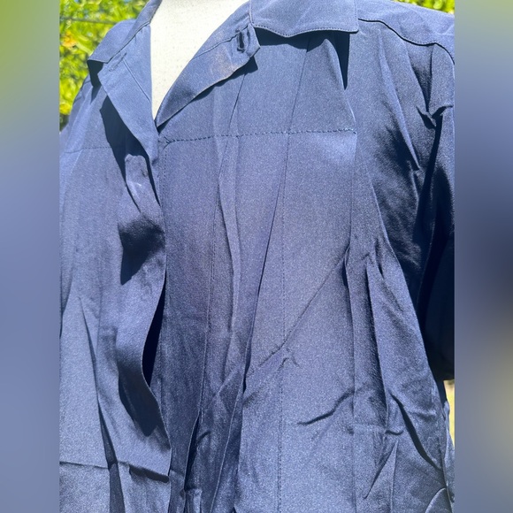 Chanel! 100% Soie - Picture 8 of 9